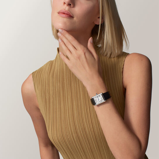 Tank Must Large Solarbeat 34 X 25 mm Stainless Steel image number 1